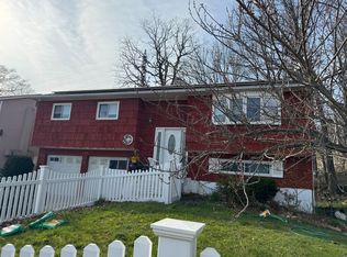 776 Iris Pl #1, West Hempstead, NY 11552