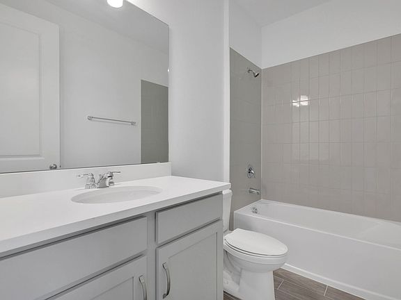 7th image of this home