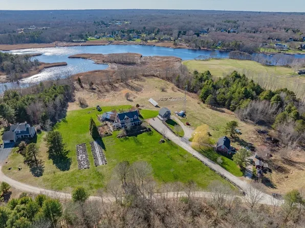 171 Pine Hill Rd, Westport, MA 02790