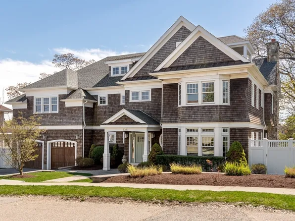 135 Shore Ave, Quincy, MA 02169