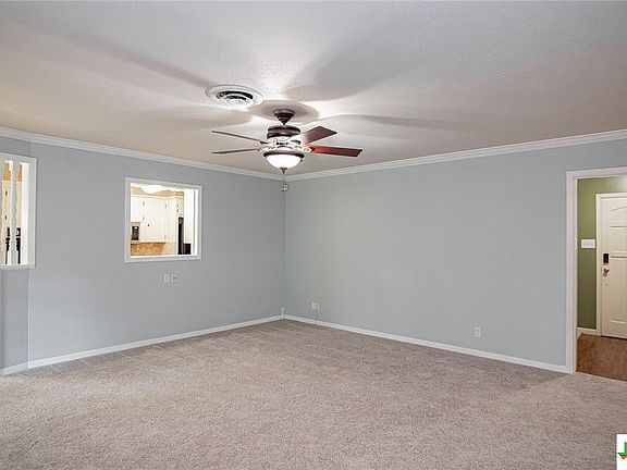 4th image of 209 Hampshire St