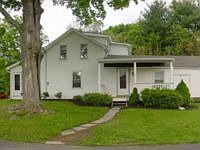 1st image of 171 Bedell Ave