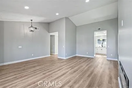 4691 Lofty Grove Dr — Photo 8