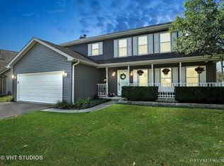 378 Sequoia Ct, Antioch, IL