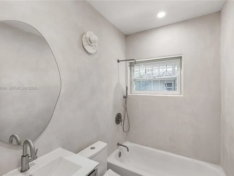 8031 NW 12th Ct — Photo 24