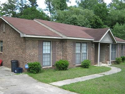 2nd image of 6742 Charter Oaks Cir