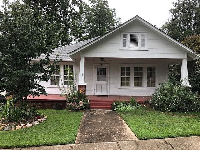 1st image of 229 Hawkins St