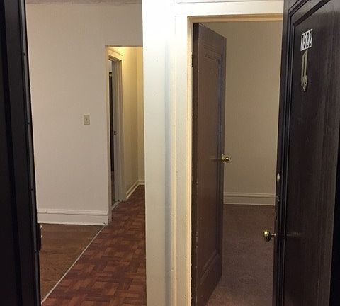 2nd image of 7522 N Damen Ave APT 1