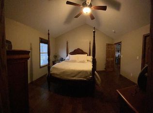 4876 Friar Tuck Cir, Rensselaer, IN 47978