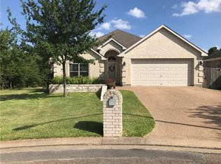 2203 Carlisle Ct, College Station, TX 77845