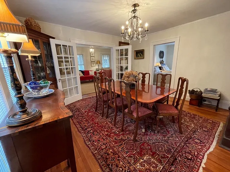 218 Circle Ave — Photo 11
