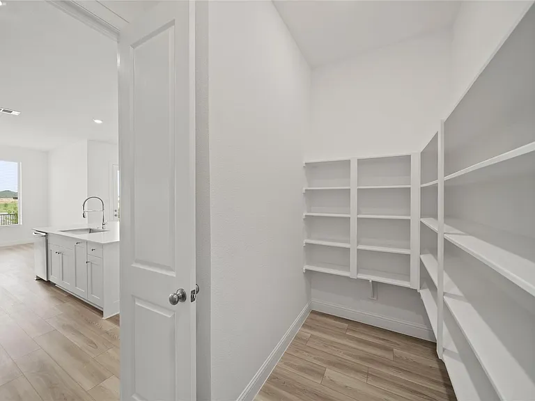 4535 Windmill Landing Ln — Photo 18