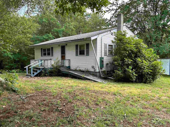 415 Deerfield Road, Allenstown, NH 03275