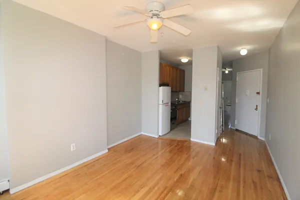 Rented by Compass | media 9