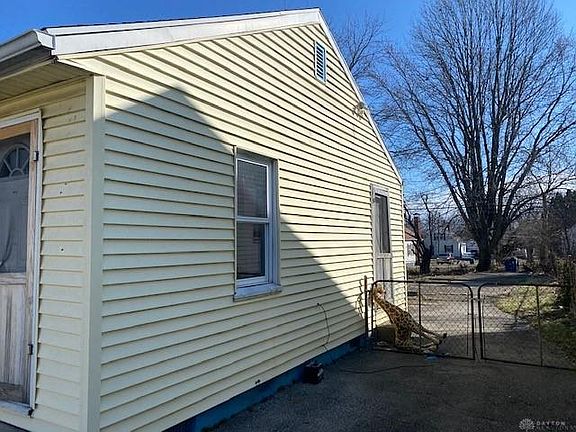 5th image of 322 Geneva Rd