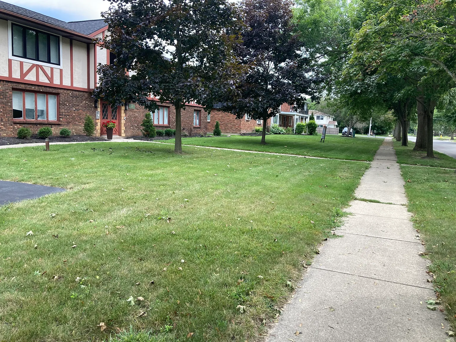 2 bed, 1450 sqft, $1,550 — Photo 3