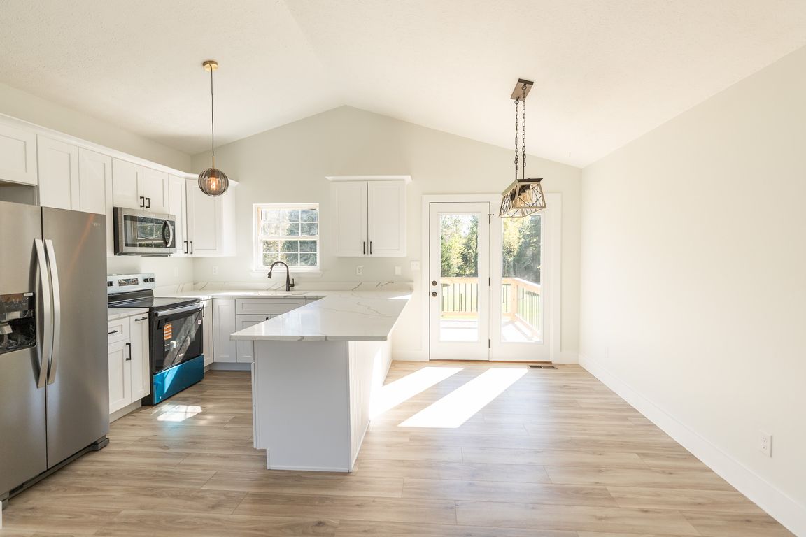 next background image