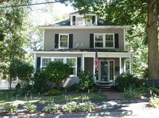 79 Fuller Ave, Swampscott, MA 01907