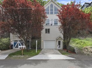 1621 W Wilson Ave, Spokane, WA 99201