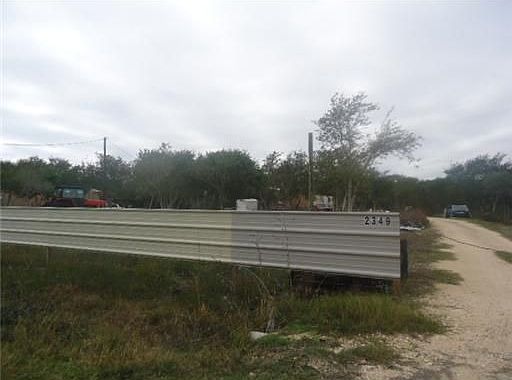 4th image of 2349 Oak Ln