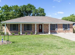 2910 Old Hearne Rd, Bryan, TX 77803