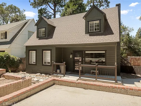 238 Hemlock Dr, Lake Arrowhead, CA 92352