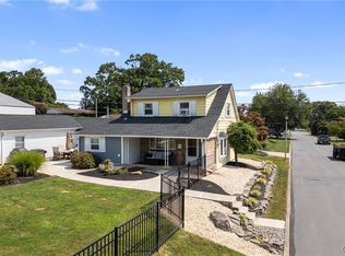 1229 N 17th St S, Allentown, PA 18104