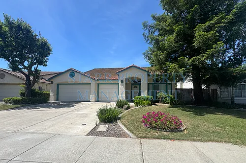 10086 River Falls Cir Photo 1