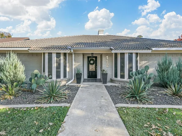 112 Oakmont Dr, Trophy Club, TX 76262