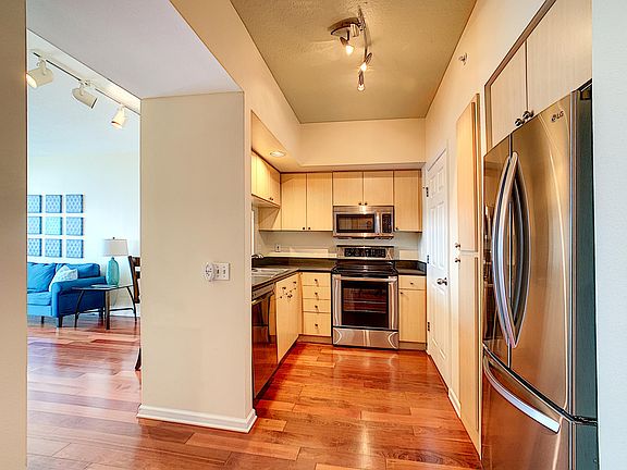 3rd image of 322 E Central Blvd Unit 2008