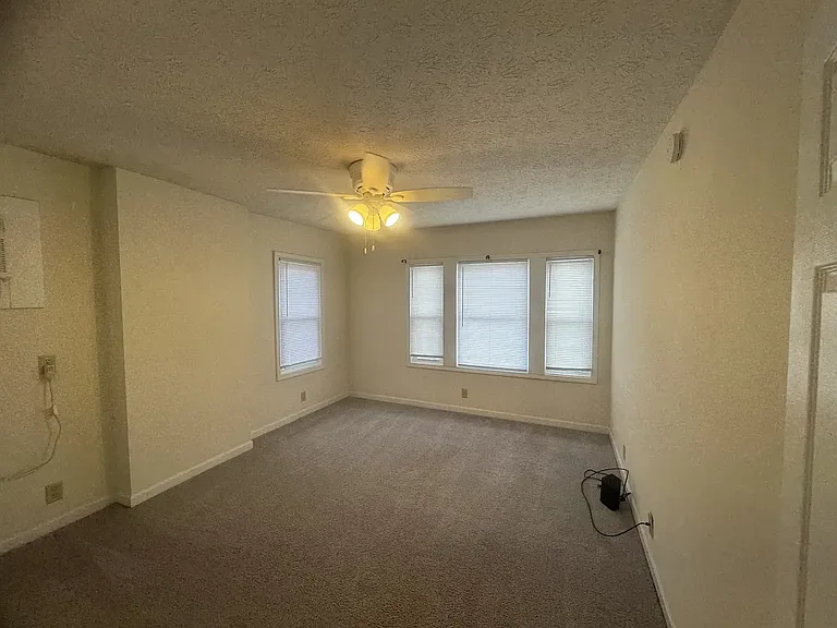 416 N Grant St — Photo 15
