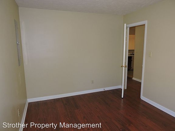 4th image of 5532 Robmont Dr
