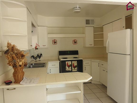 5th image of 1325 S Espina St