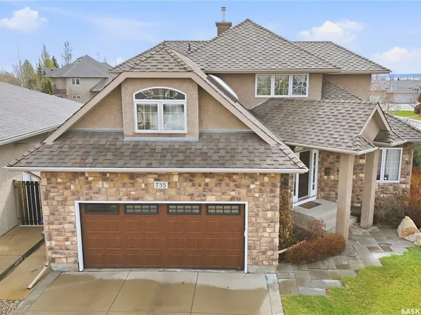 735 Wright CRESCENT, Saskatoon, SK S7N 4T8