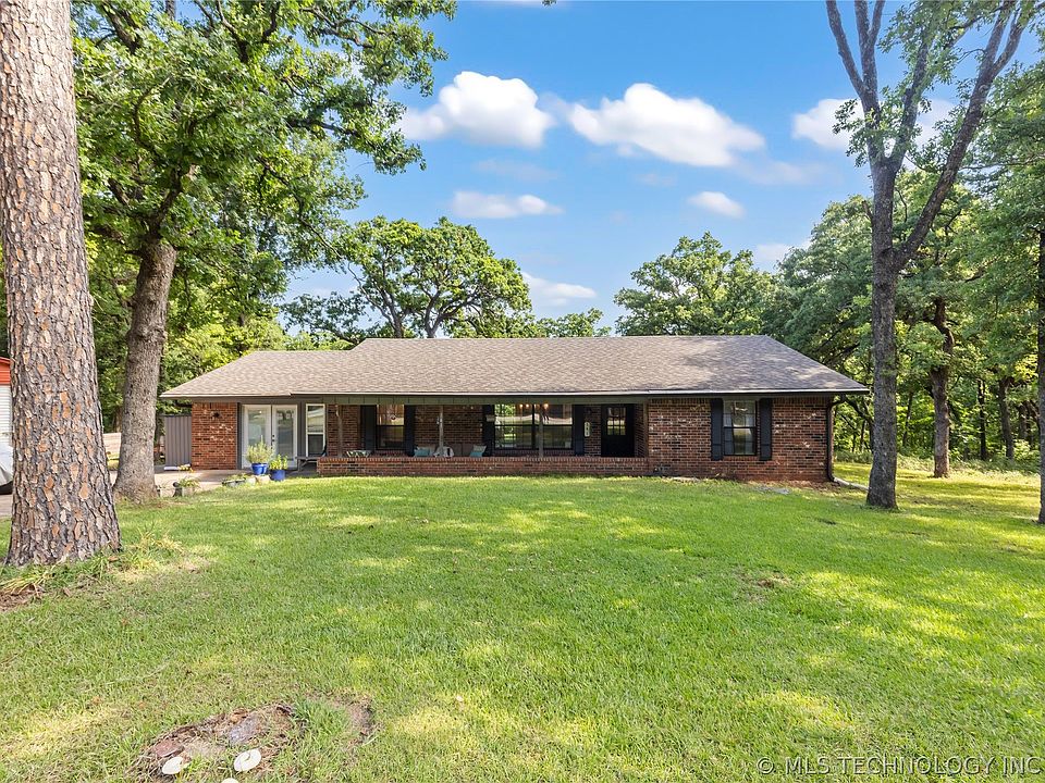 1st image of 341 S Diamondhead Dr