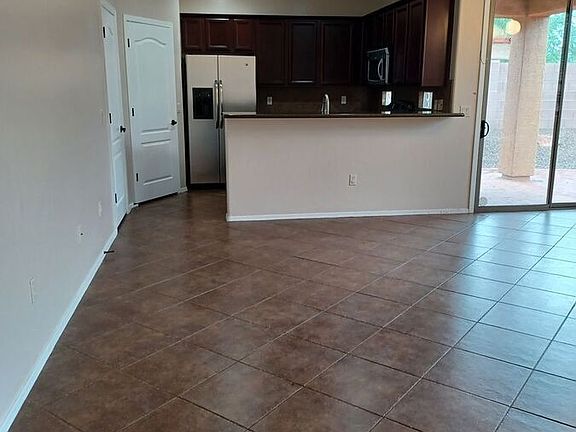 4th image of 3487 W Goshen Dr