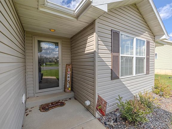 4th image of 1407 Berrywood Dr