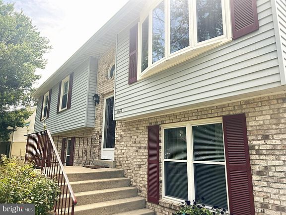 4th image of 1183 Cedar Ave