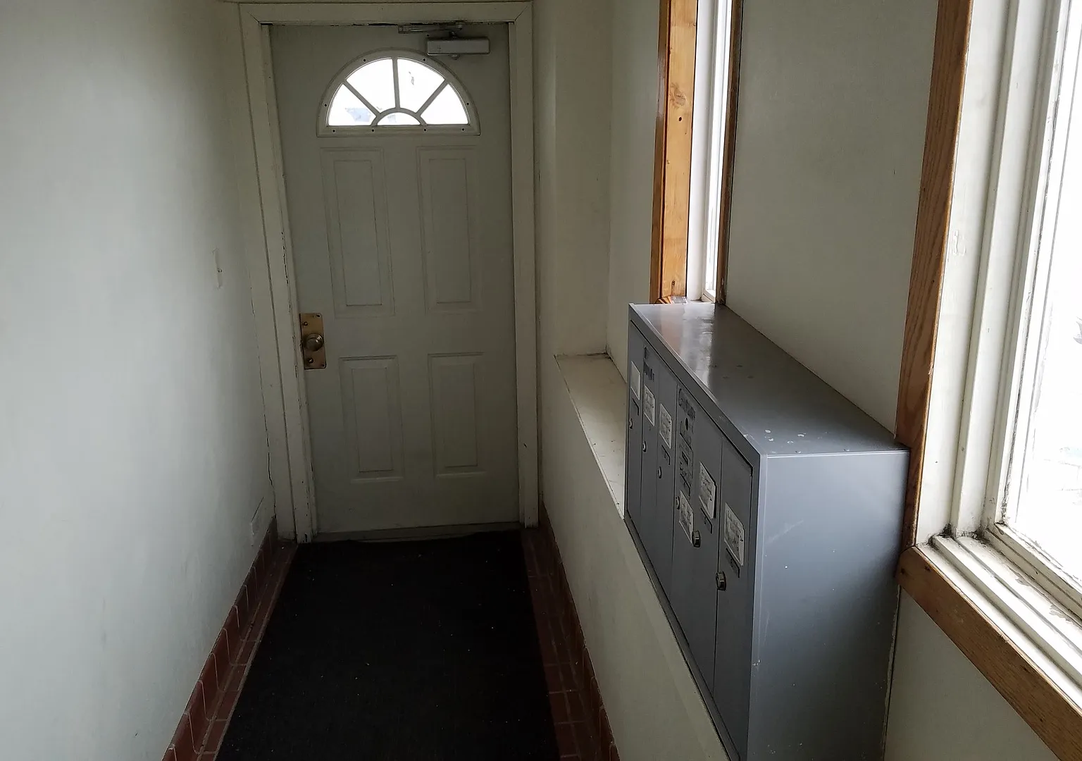 611 Pacific Ave Sw — Photo 3