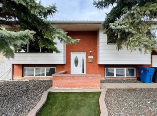 1251 S Saint Catherine Rd N, Lethbridge, AB T1H4E9