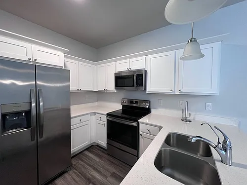 338 W 410 N Photo 1