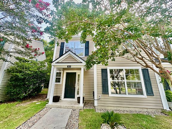 2nd image of 383 Gardners Cir #Sr