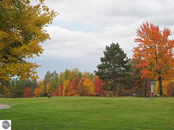 2nd image of LOT 37 Fox Run Dr