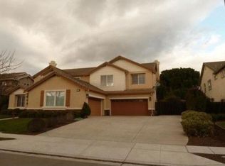 1022 Vineyard Dr, Oakley, CA 94561