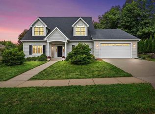 373 Boyd Ct, Iowa City, IA 52245