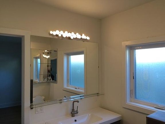 2nd image of 726 Copeland Ct #D