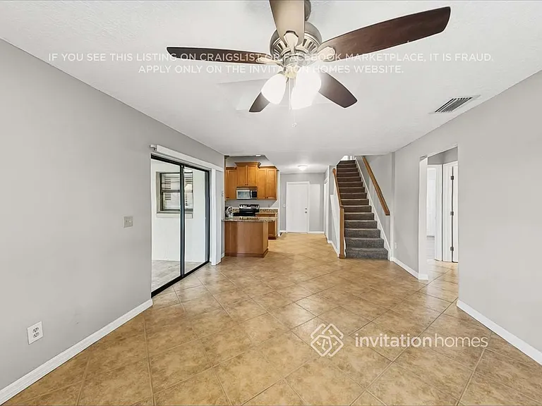 1009 Dishman Loop — Photo 6