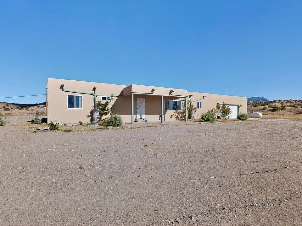 1st image of 35 Coronado Rd