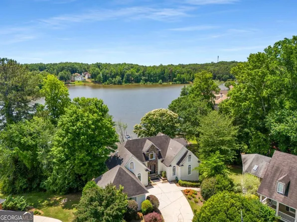 507 Cross Creek Point, Stone Mountain, GA 30087