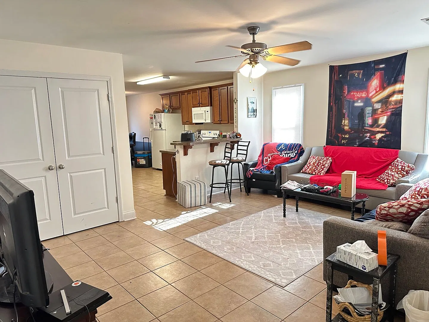 Five Bedroom Near Downtown Available for Pre-Lease! — Photo 3